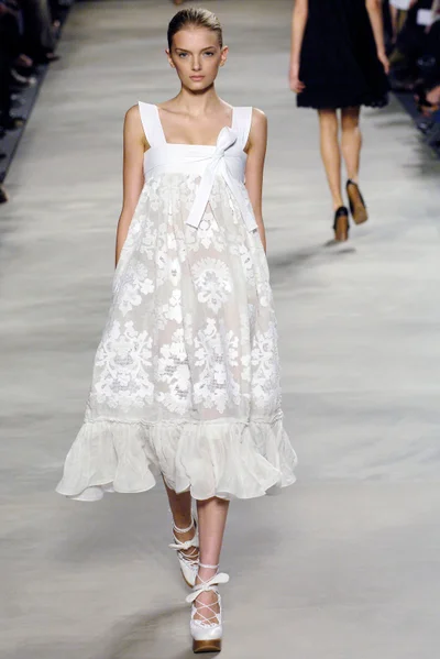 Look 10